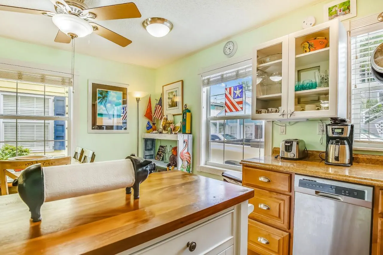 Paradise Suite Key West Holiday home