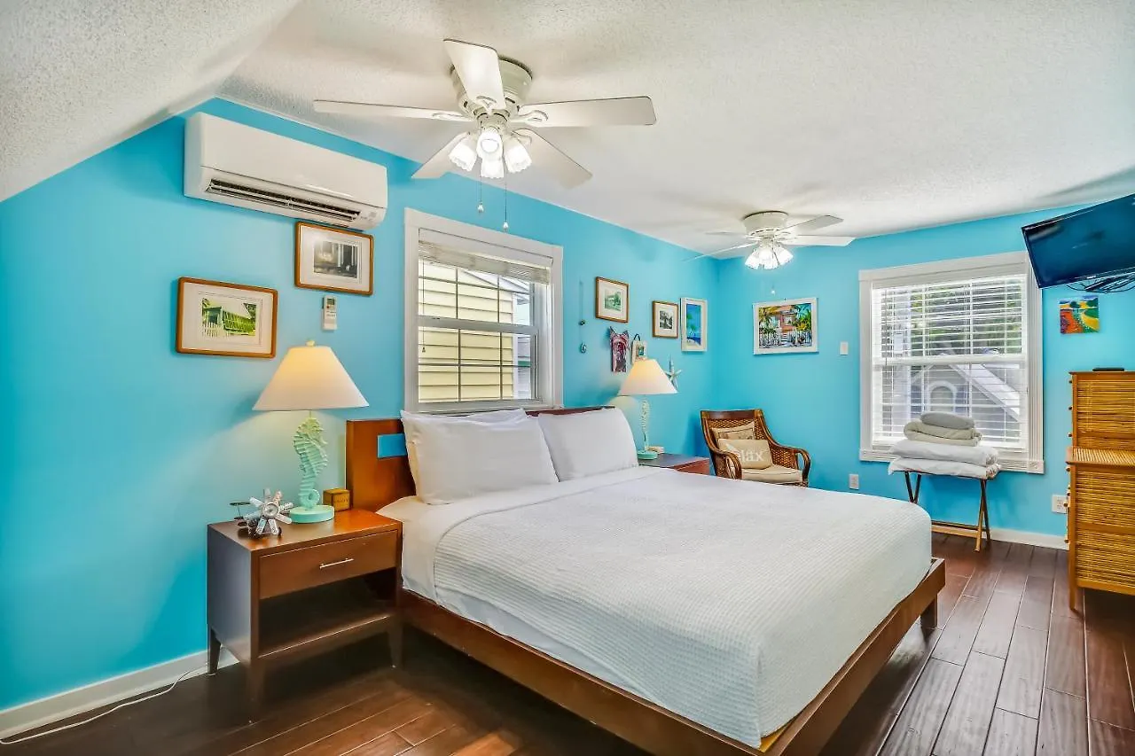 Paradise Suite Key West Holiday home